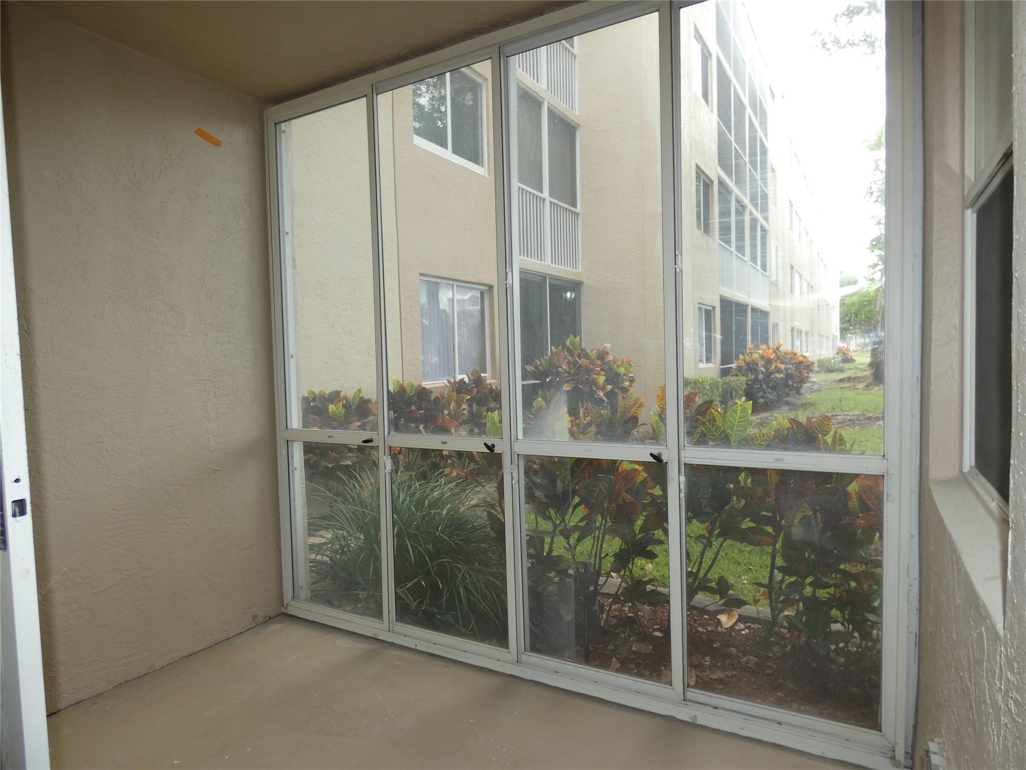 Weldon @ King's Point - Residential