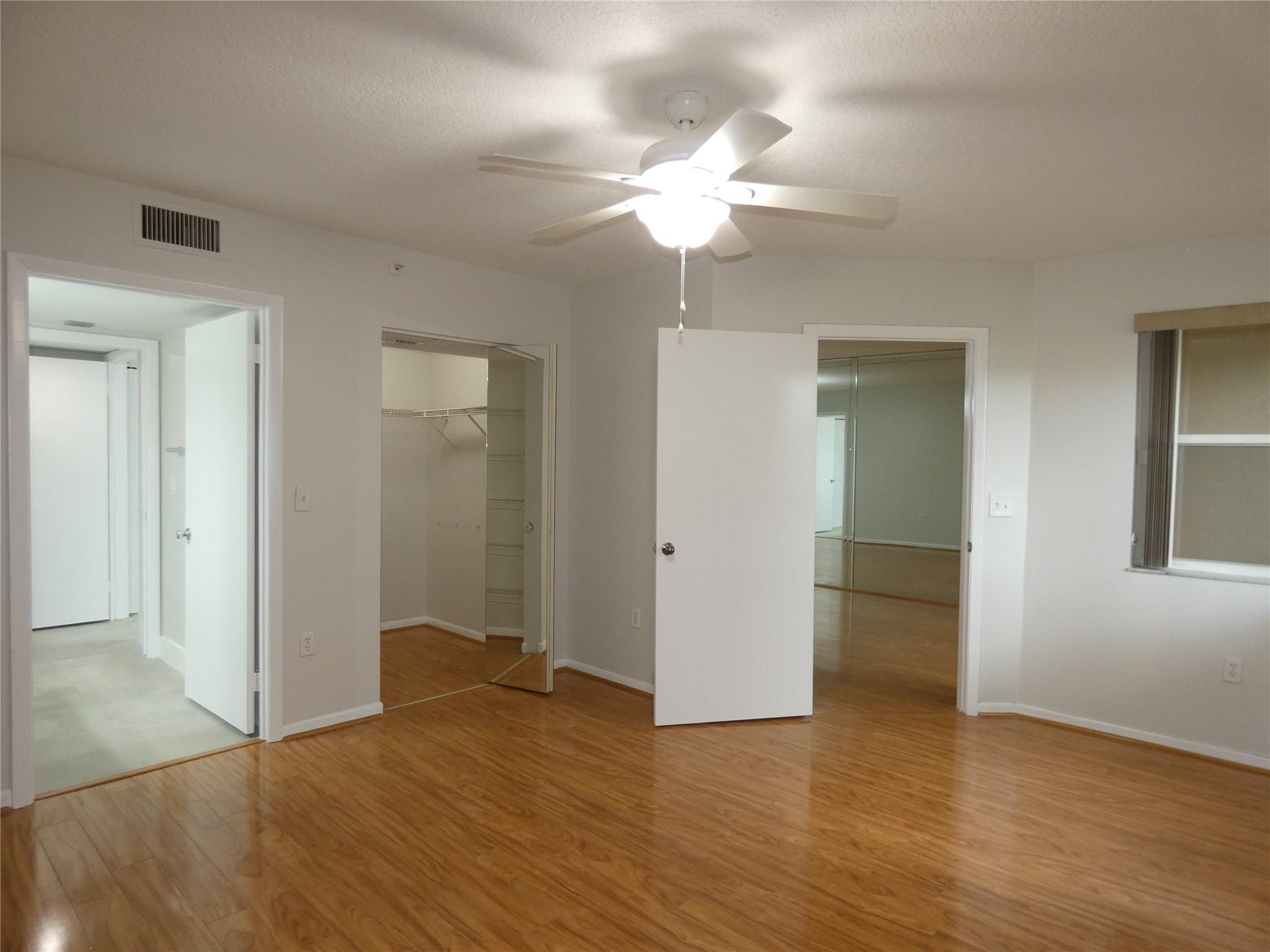 Weldon @ King's Point - Residential