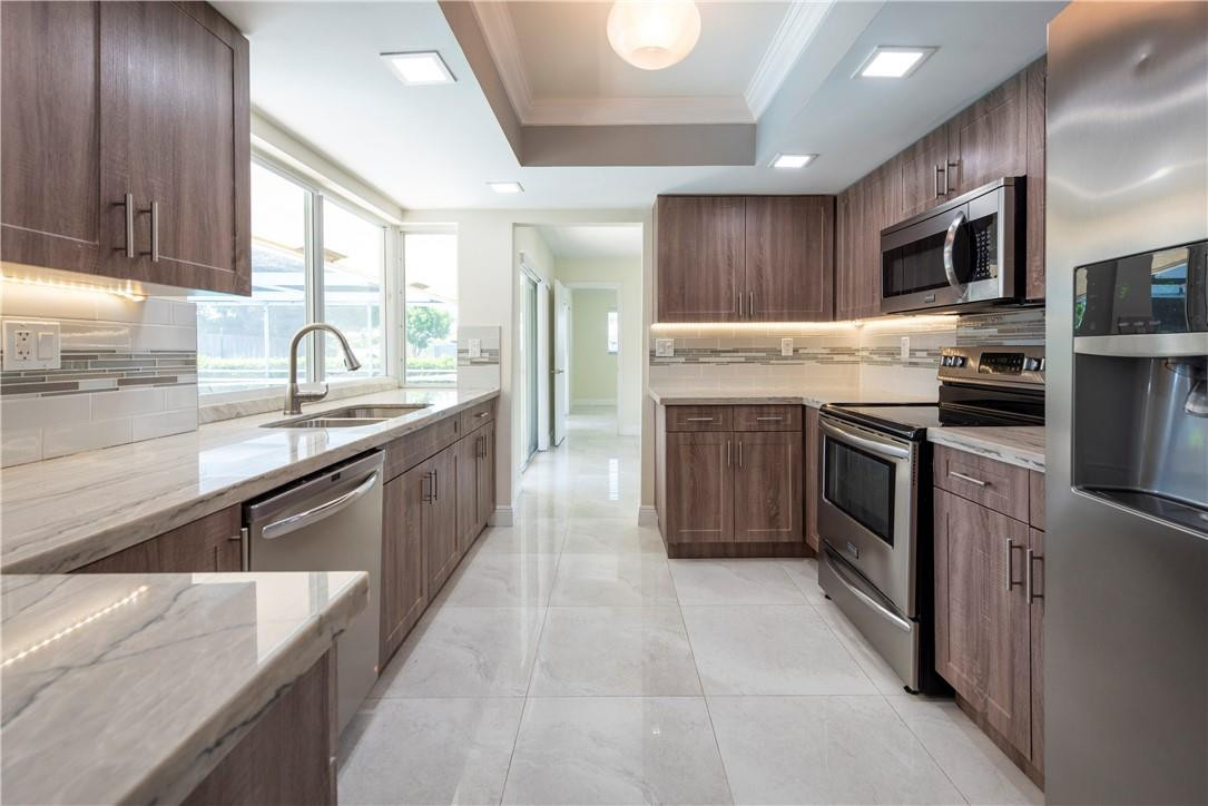 Coral Ridge Isles 45-47 B - Residential Lease