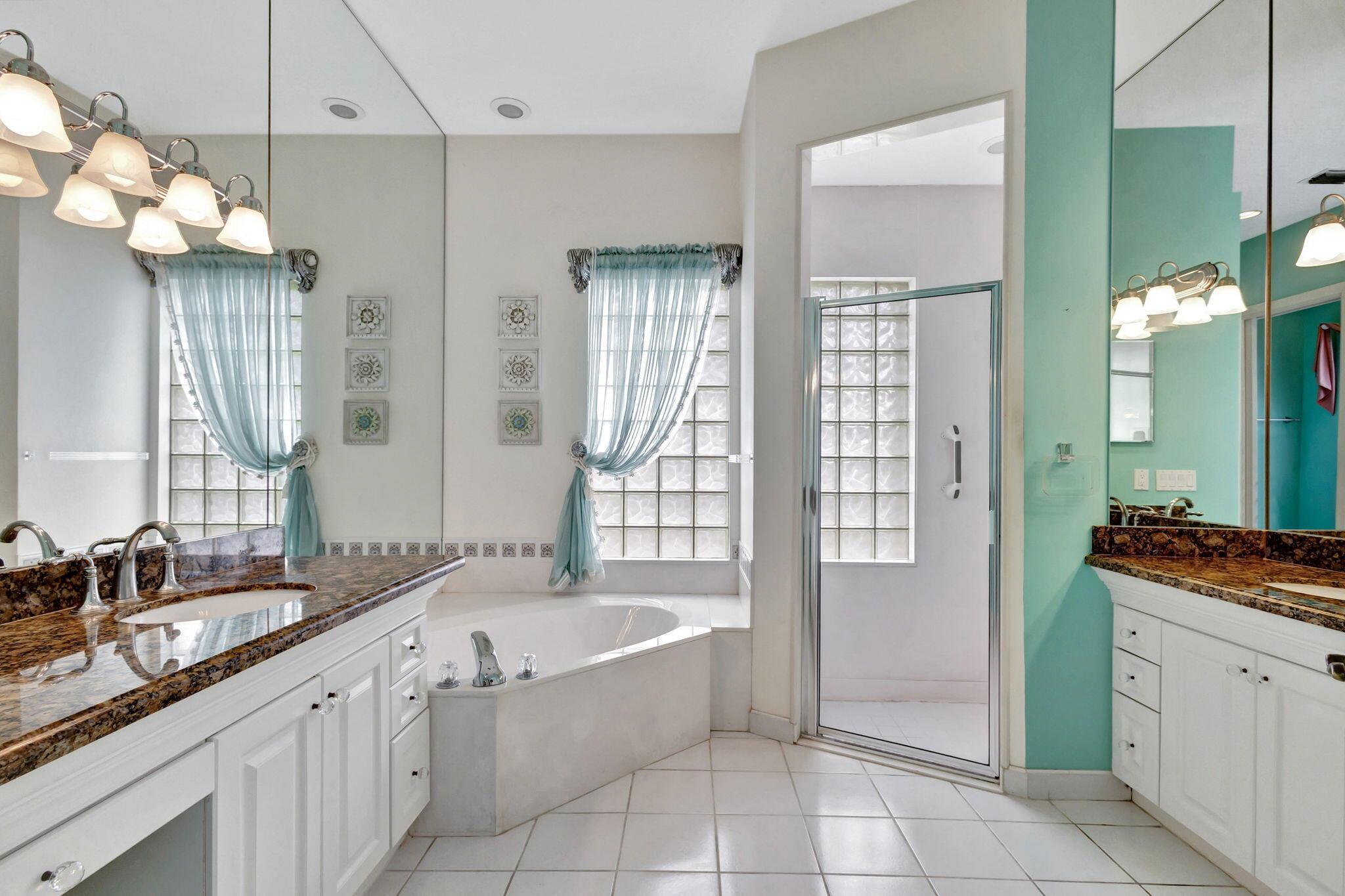 OLYMPUS - Residential