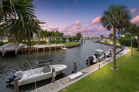 3127 Spanish Trail 14 Delray Beach FL 33483