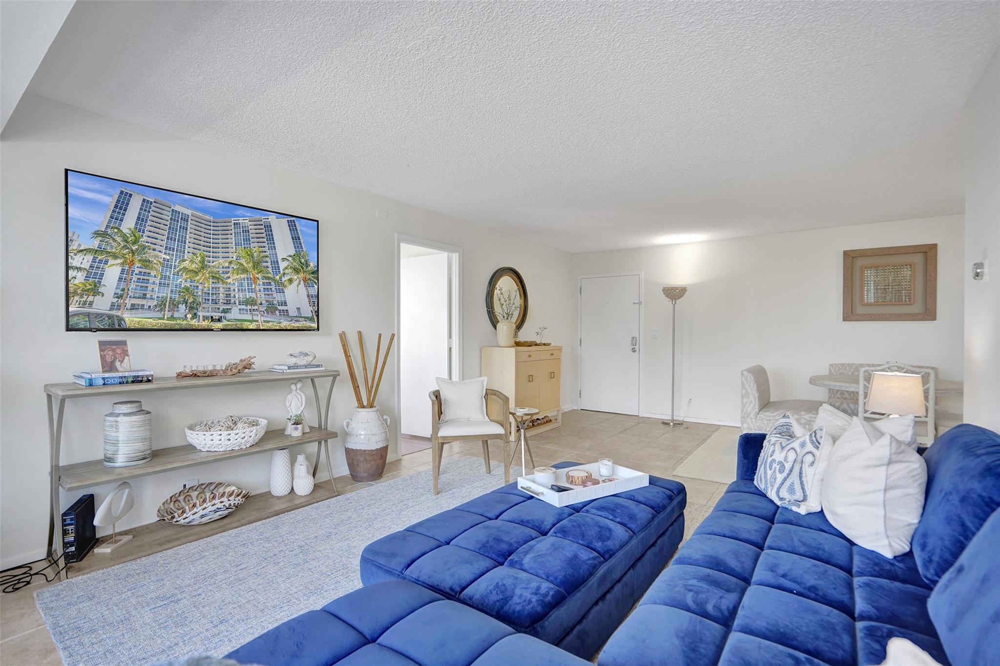 2841 N Ocean Blvd 303
