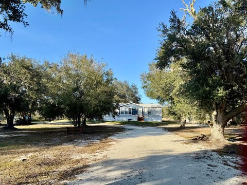 A home in Okeechobee