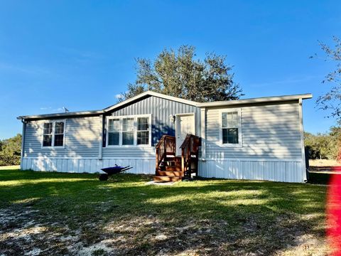 A home in Okeechobee