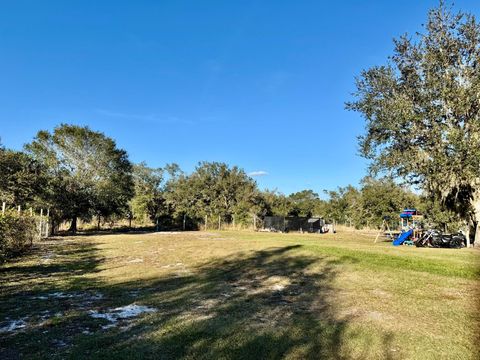 A home in Okeechobee