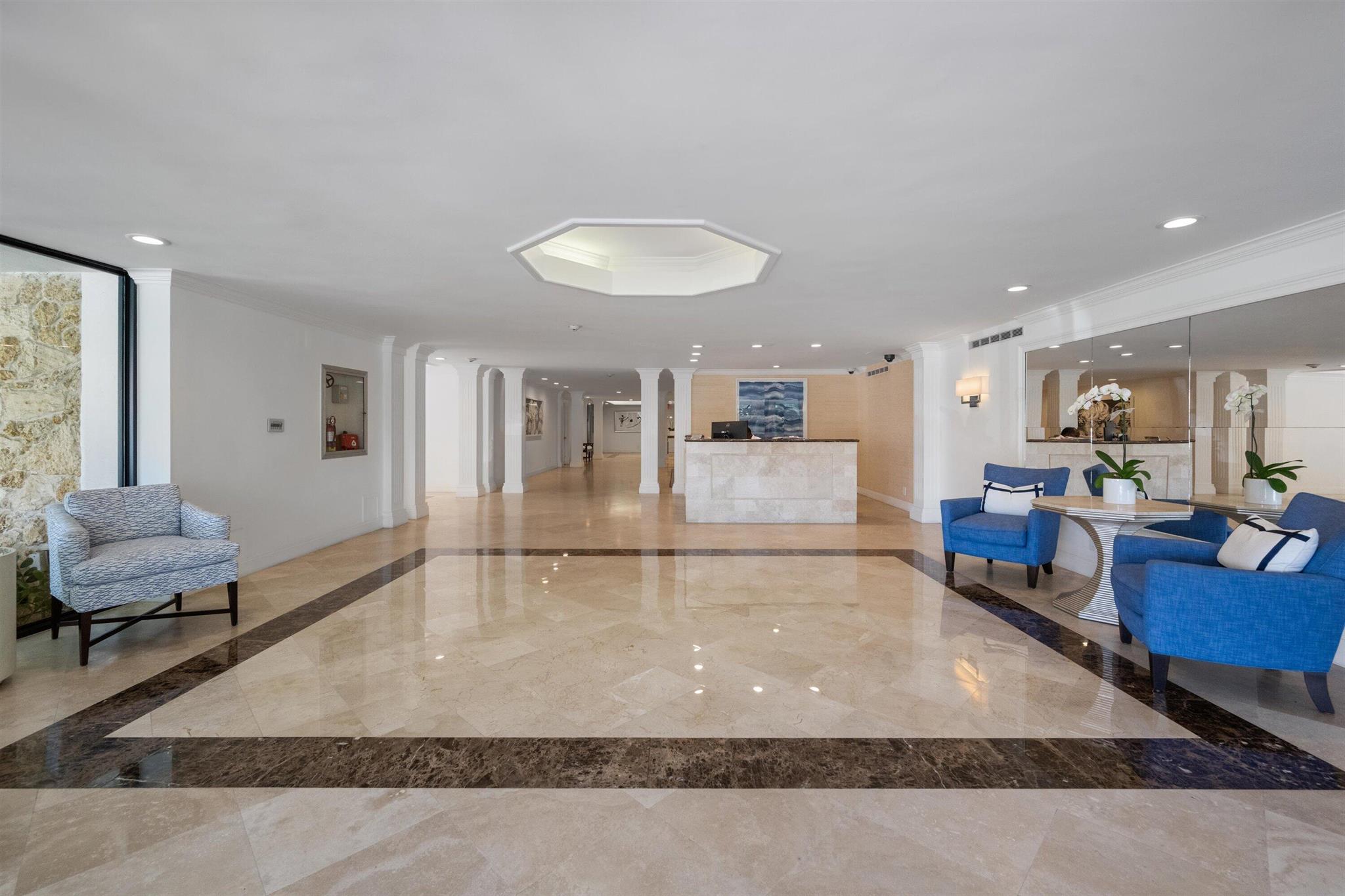 LAKE TOWERS COND UNIT 707 - Residential