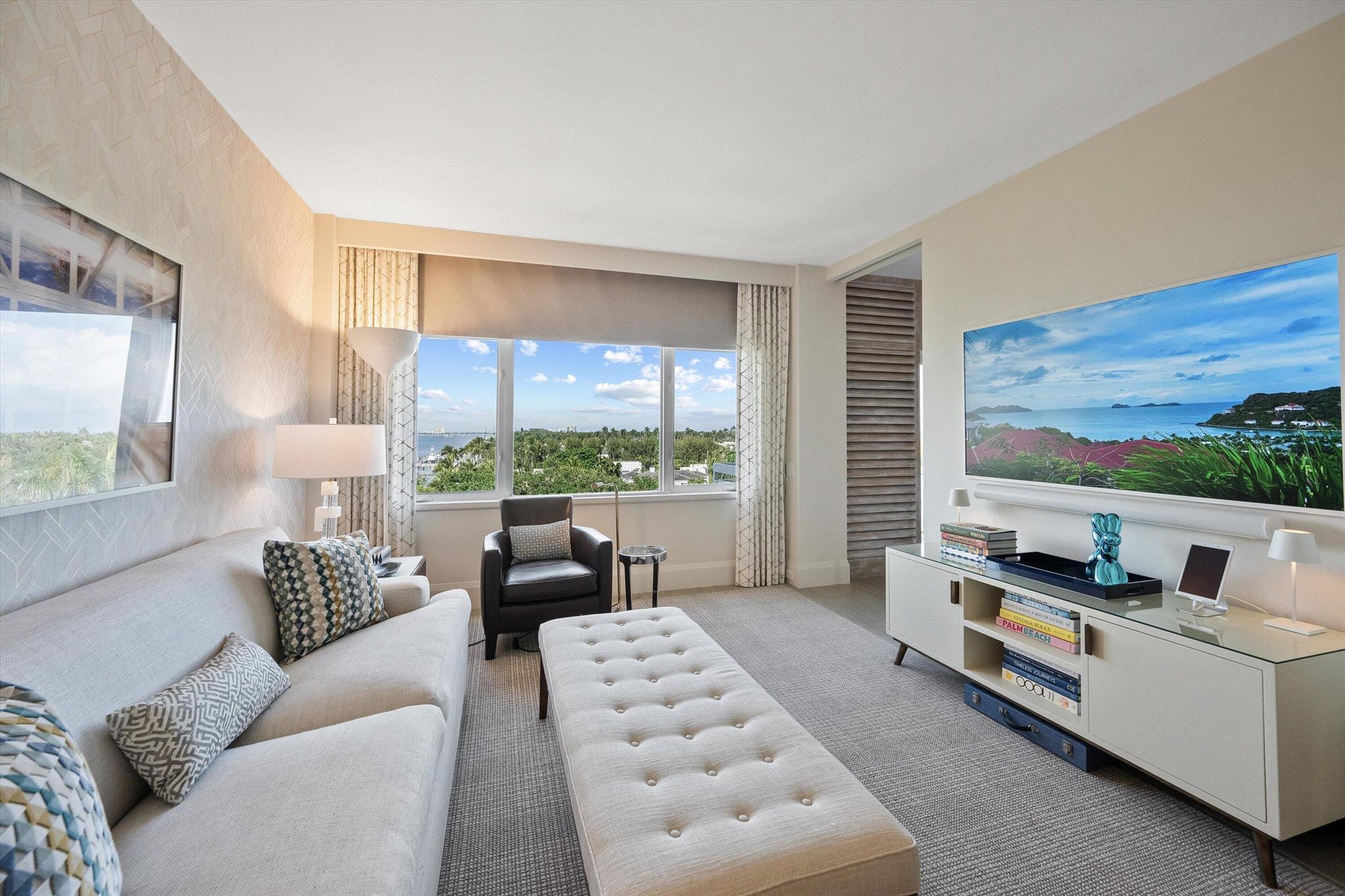 LAKE TOWERS COND UNIT 707 - Residential