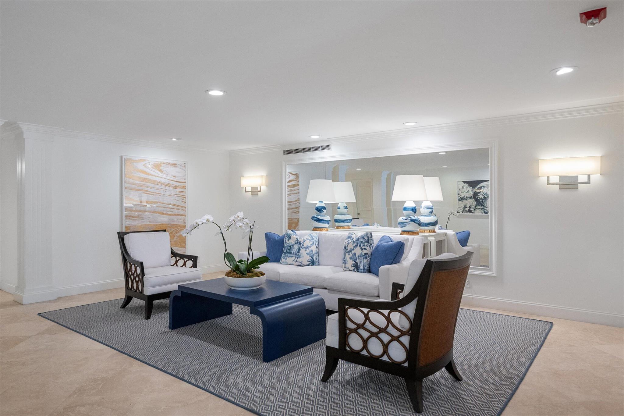 LAKE TOWERS COND UNIT 707 - Residential