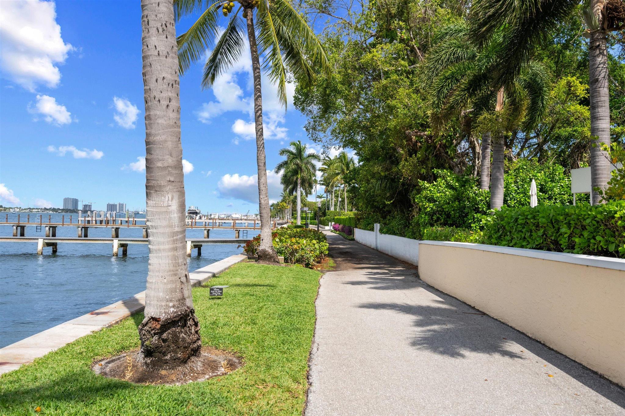 LAKE TOWERS COND UNIT 707 - Residential