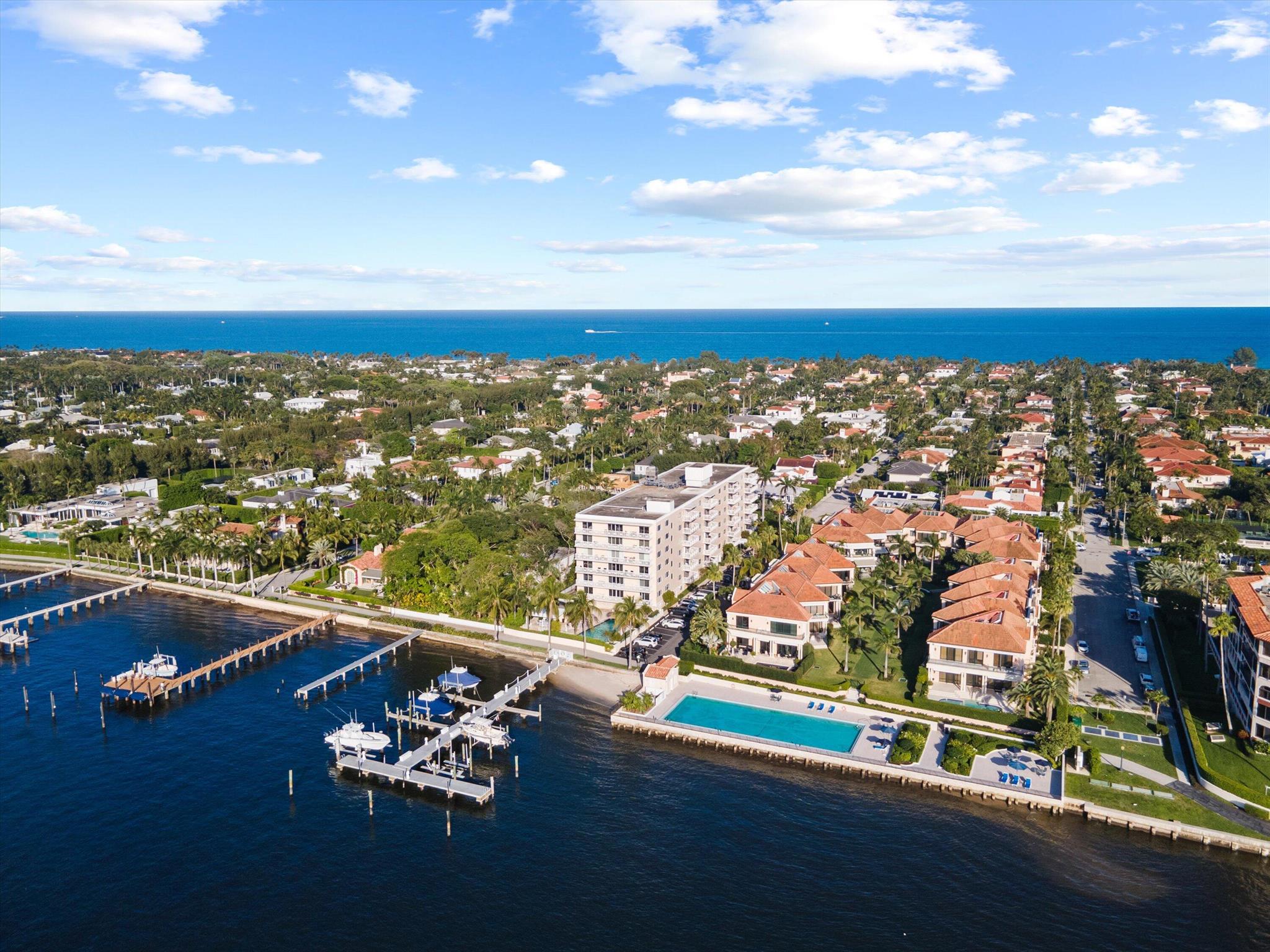 LAKE TOWERS COND UNIT 707 - Residential