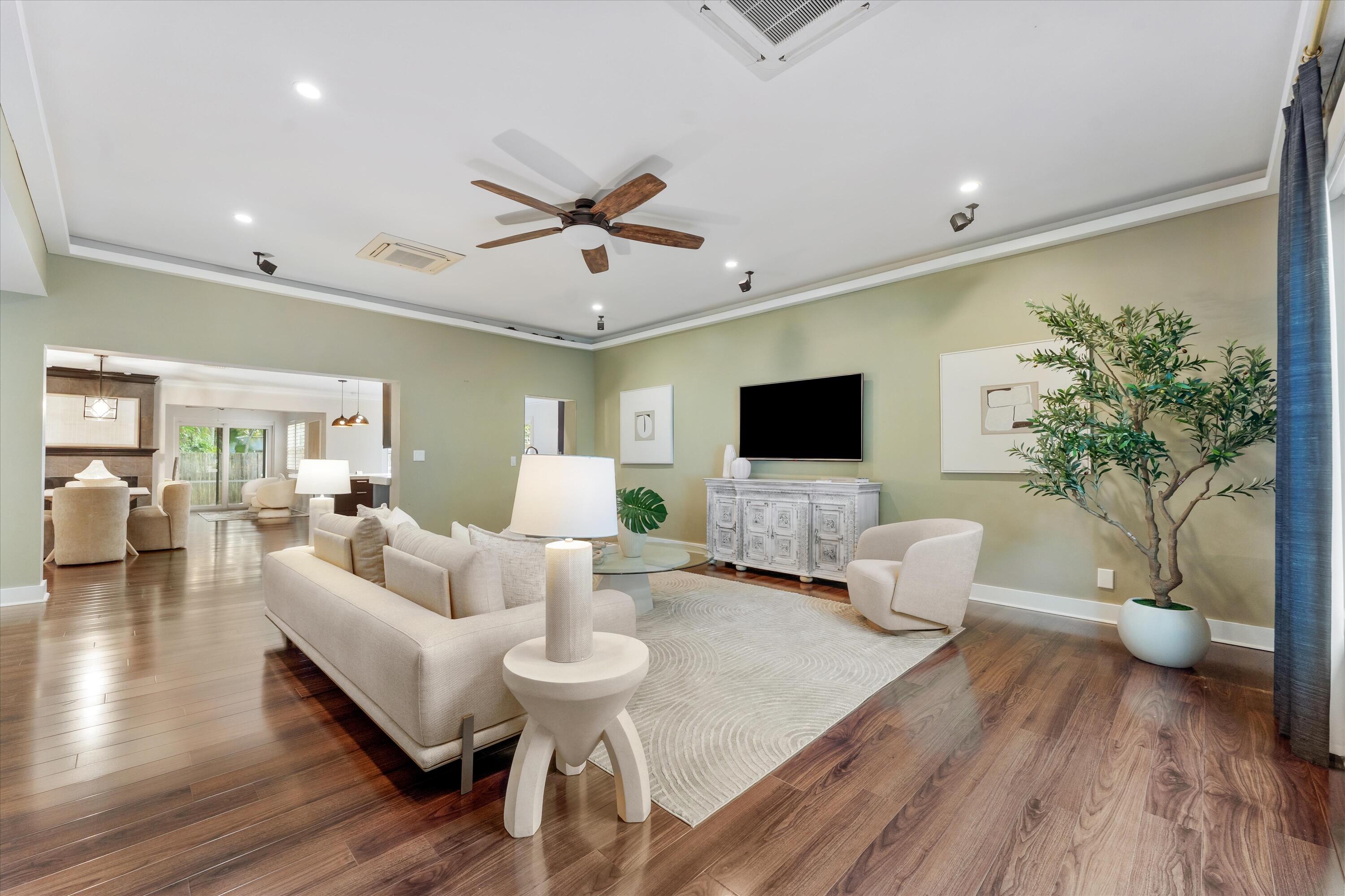 Floranada Ridge Sec A 30- - Residential