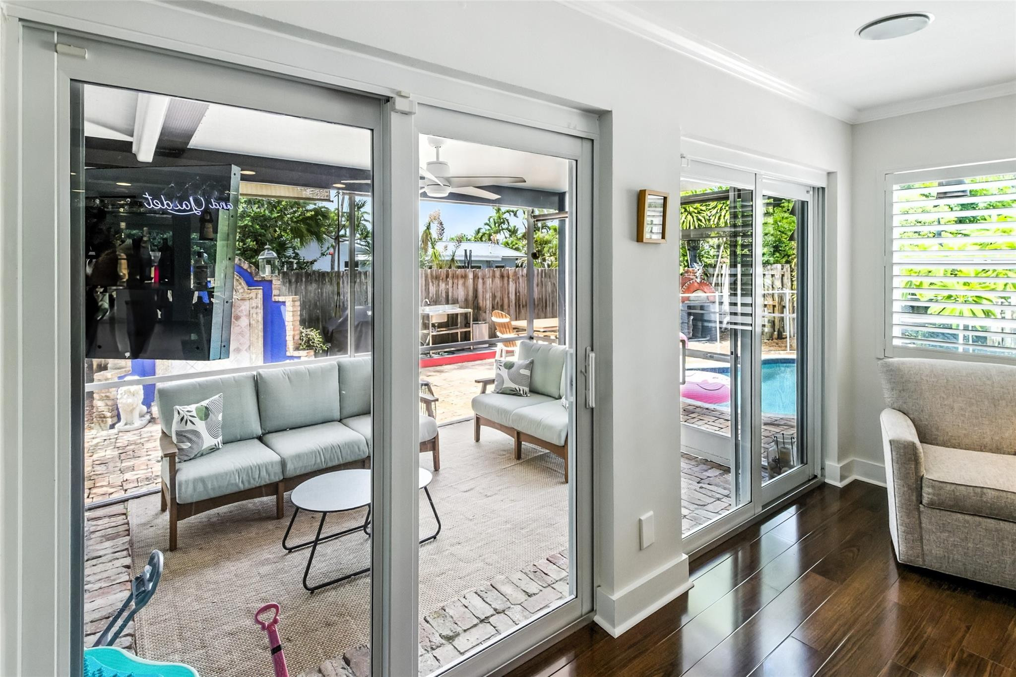 Floranada Ridge Sec A 30- - Residential