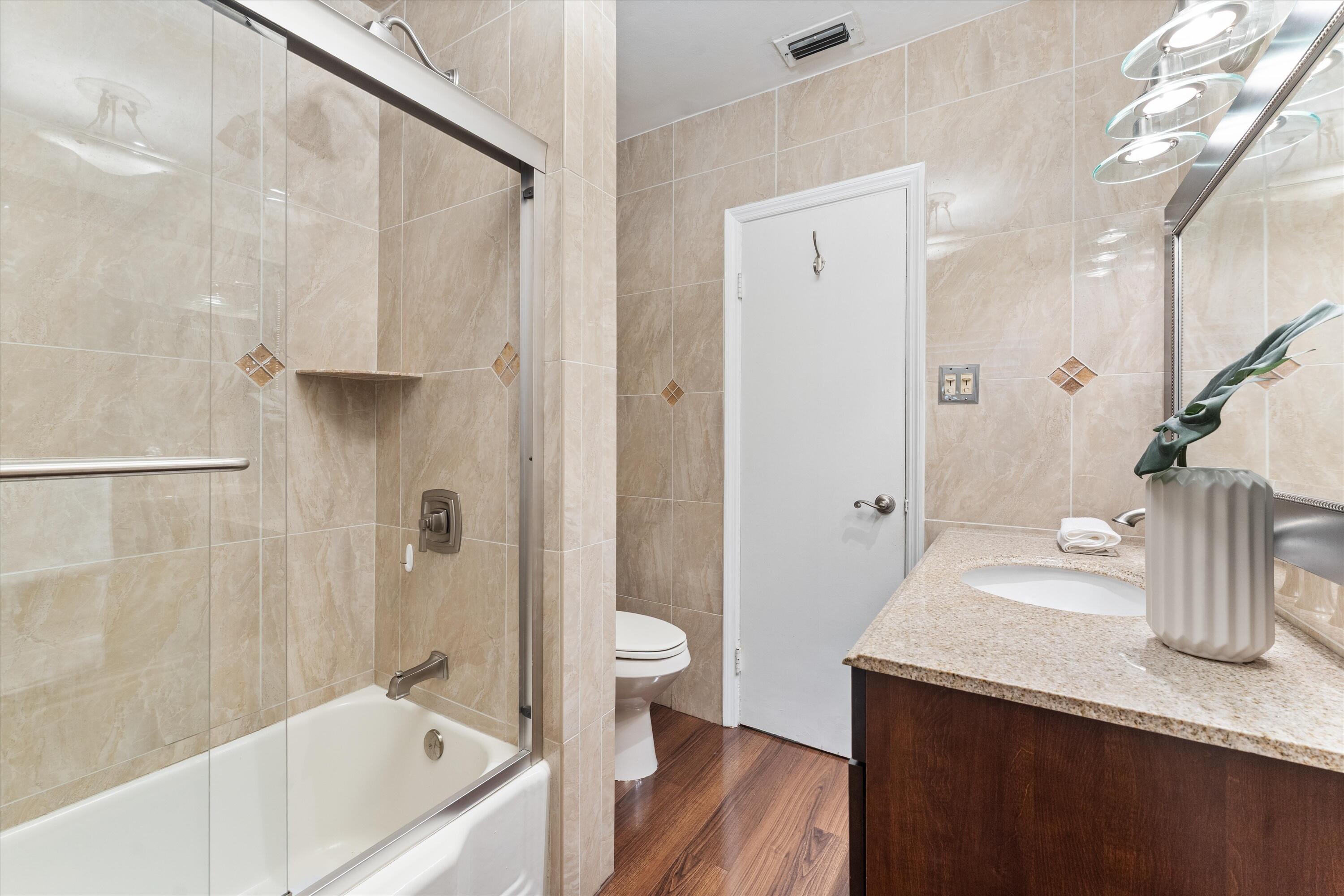 Floranada Ridge Sec A 30- - Residential