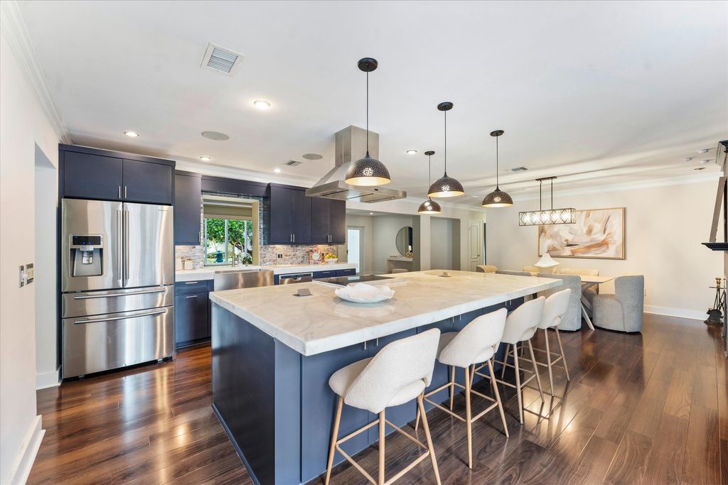 Photo of 1708 NE 47th Street, Oakland Park, FL 33334 (MLS # F10555574)