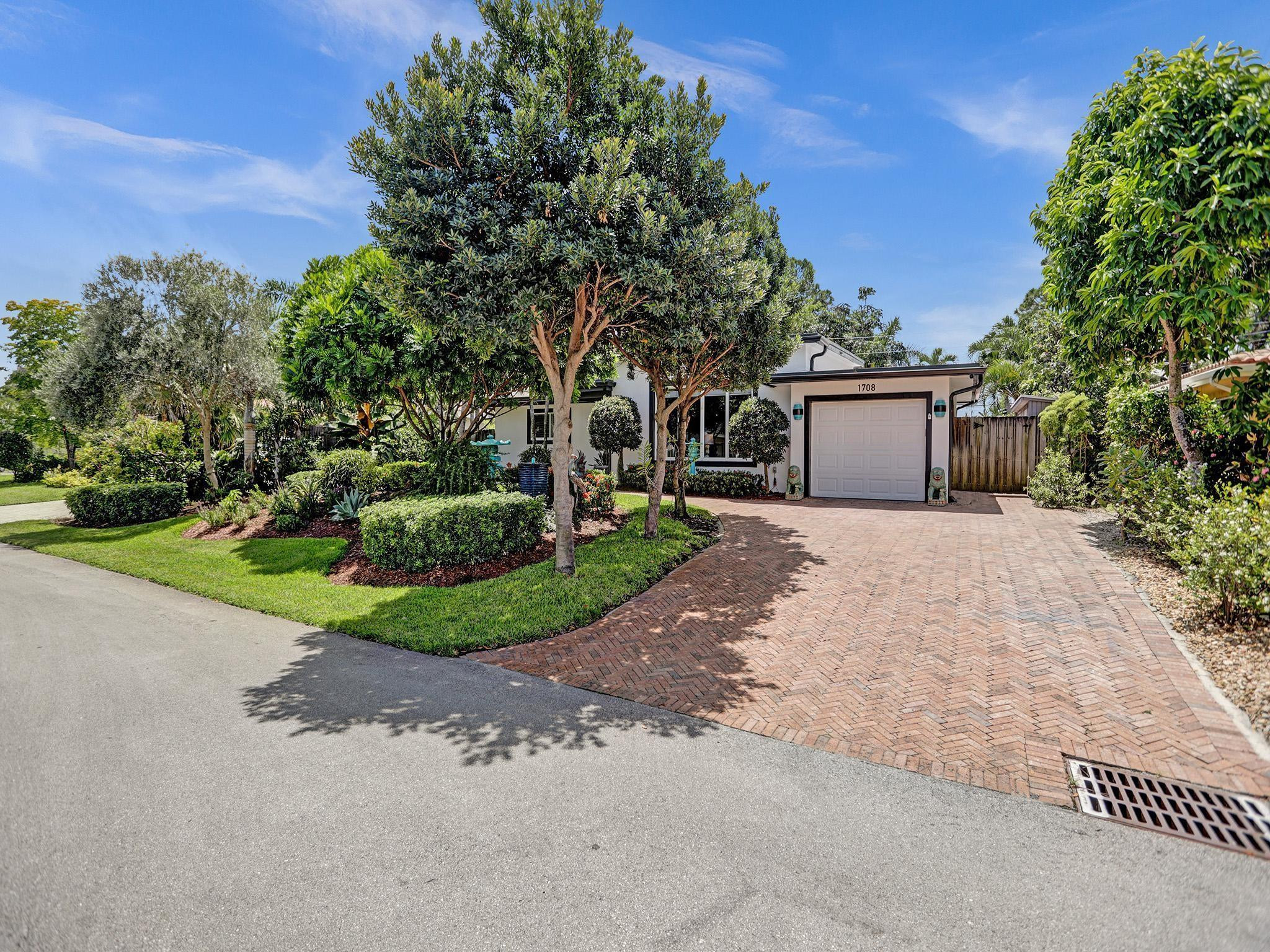 Floranada Ridge Sec A 30- - Residential