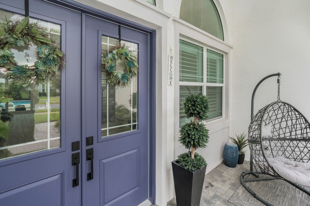 Photo of 4572 Canopy Grove Drive, Westlake, FL 33470 (MLS # R11118994)
