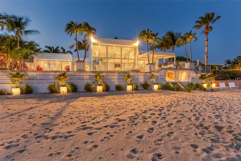 Photo of 2200 Inlet Drive, Fort Lauderdale, FL 33316 (MLS # F10532657)