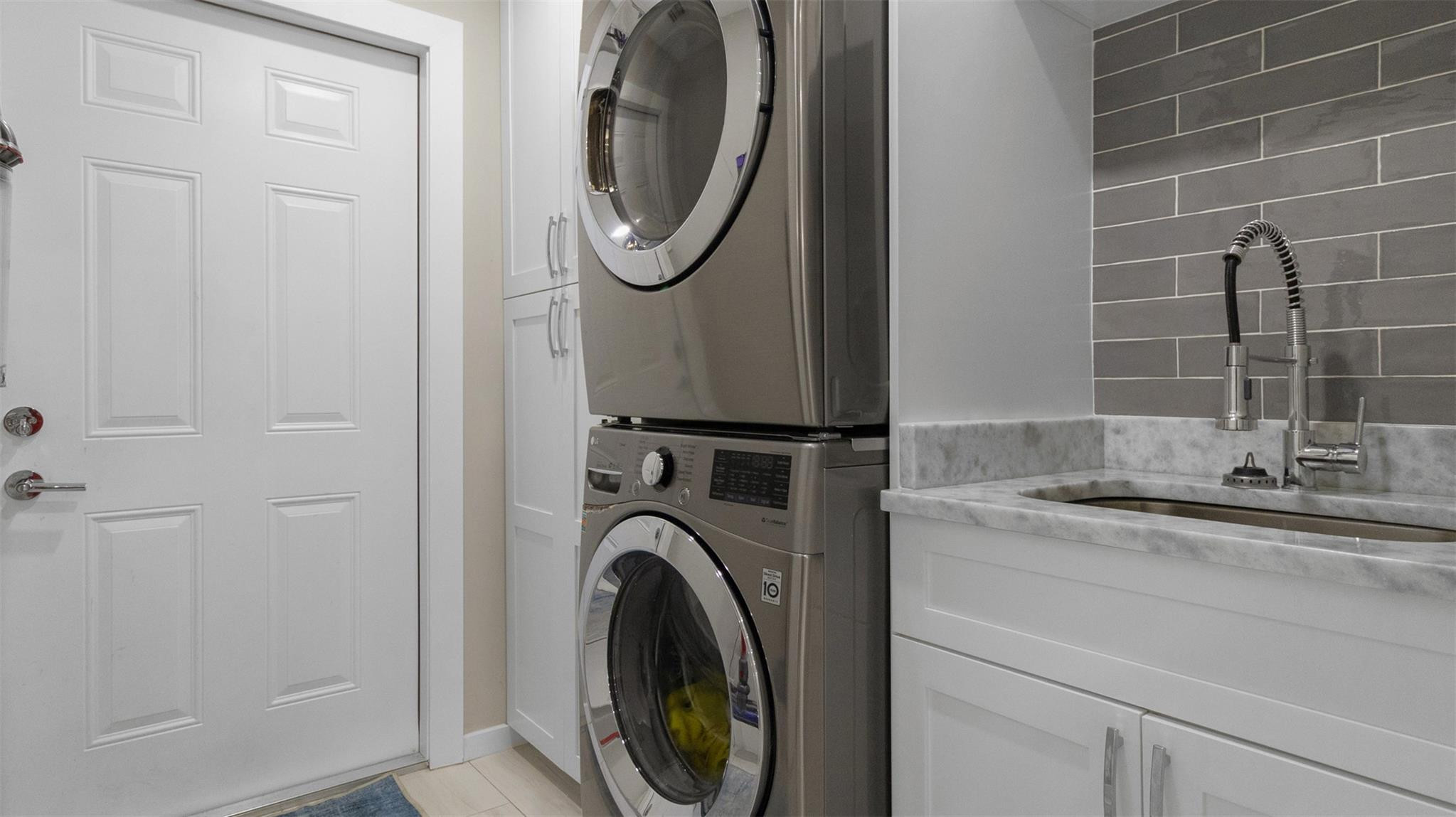 Deerfield Ridge Sec 1 38- - Residential