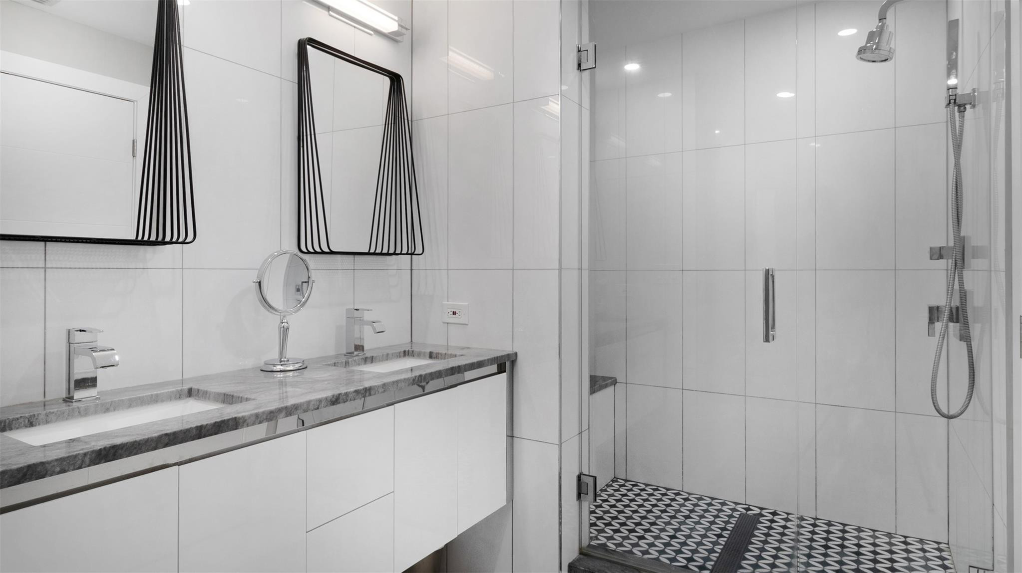 Deerfield Ridge Sec 1 38- - Residential