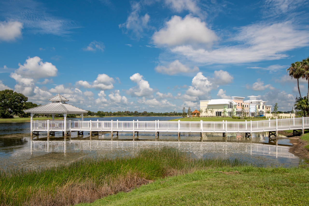 BEDFORD PARK - Residential Lease