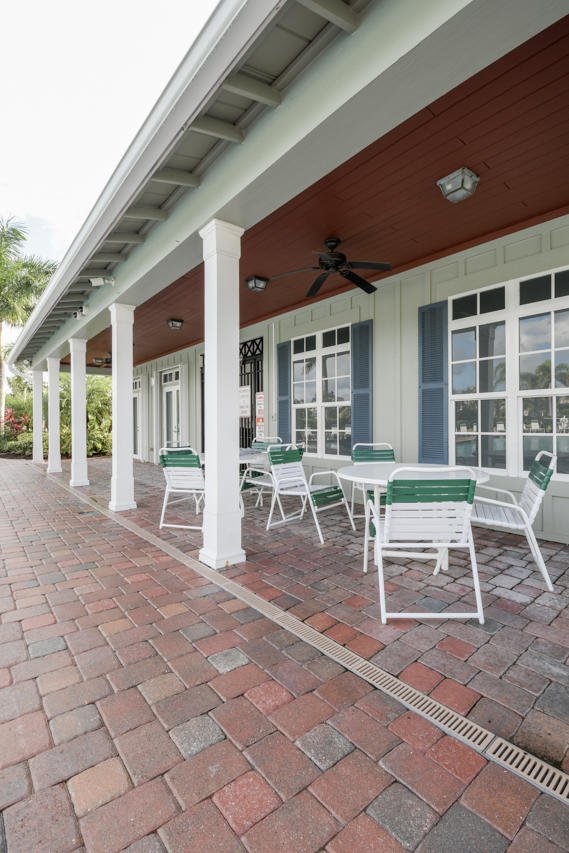 BEDFORD PARK - Residential Lease