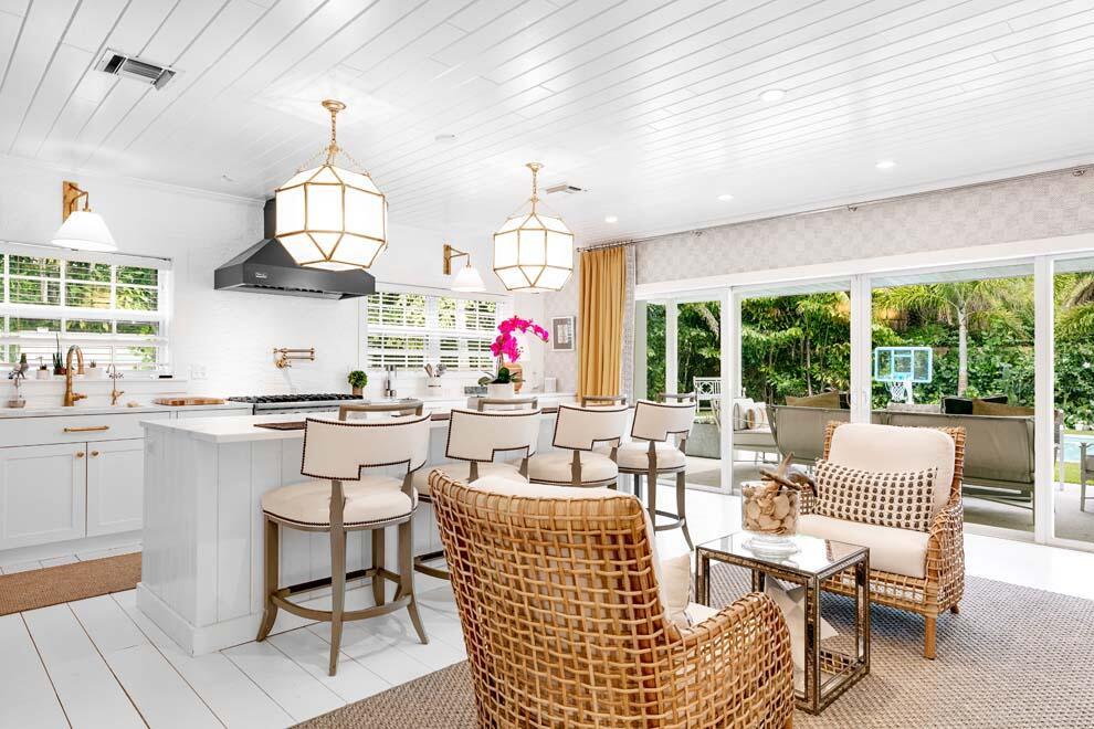 IDA LAKE TERRACE - Residential