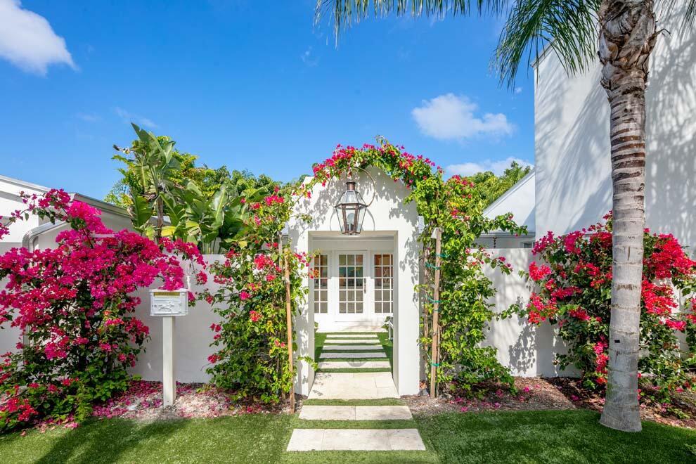 IDA LAKE TERRACE - Residential