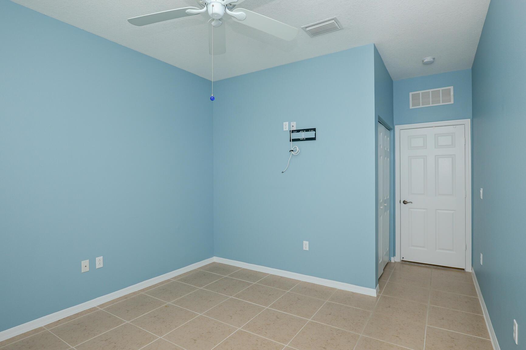 LAKE FOREST AT ST LUCIE W - Residential