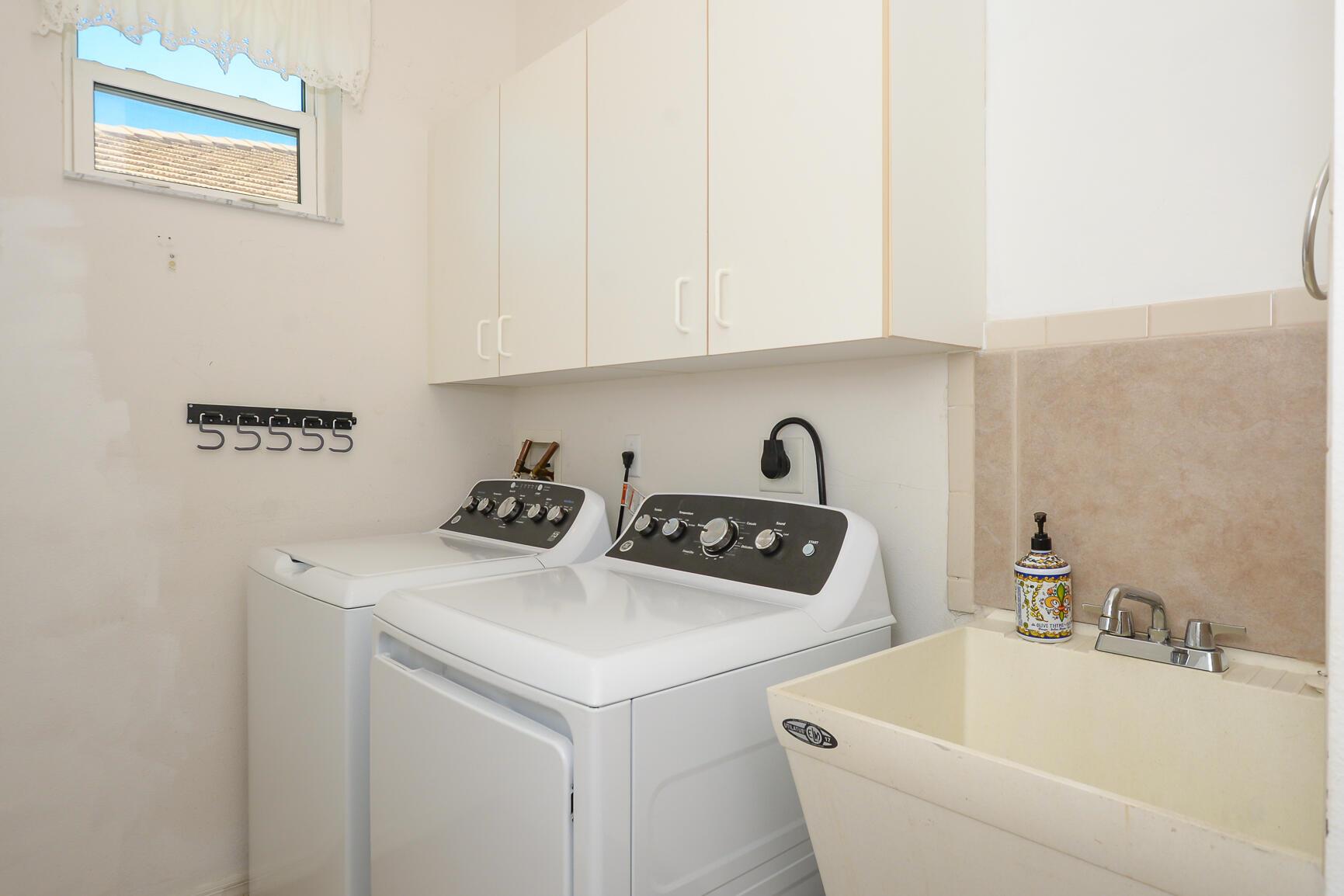 LAKE FOREST AT ST LUCIE W - Residential