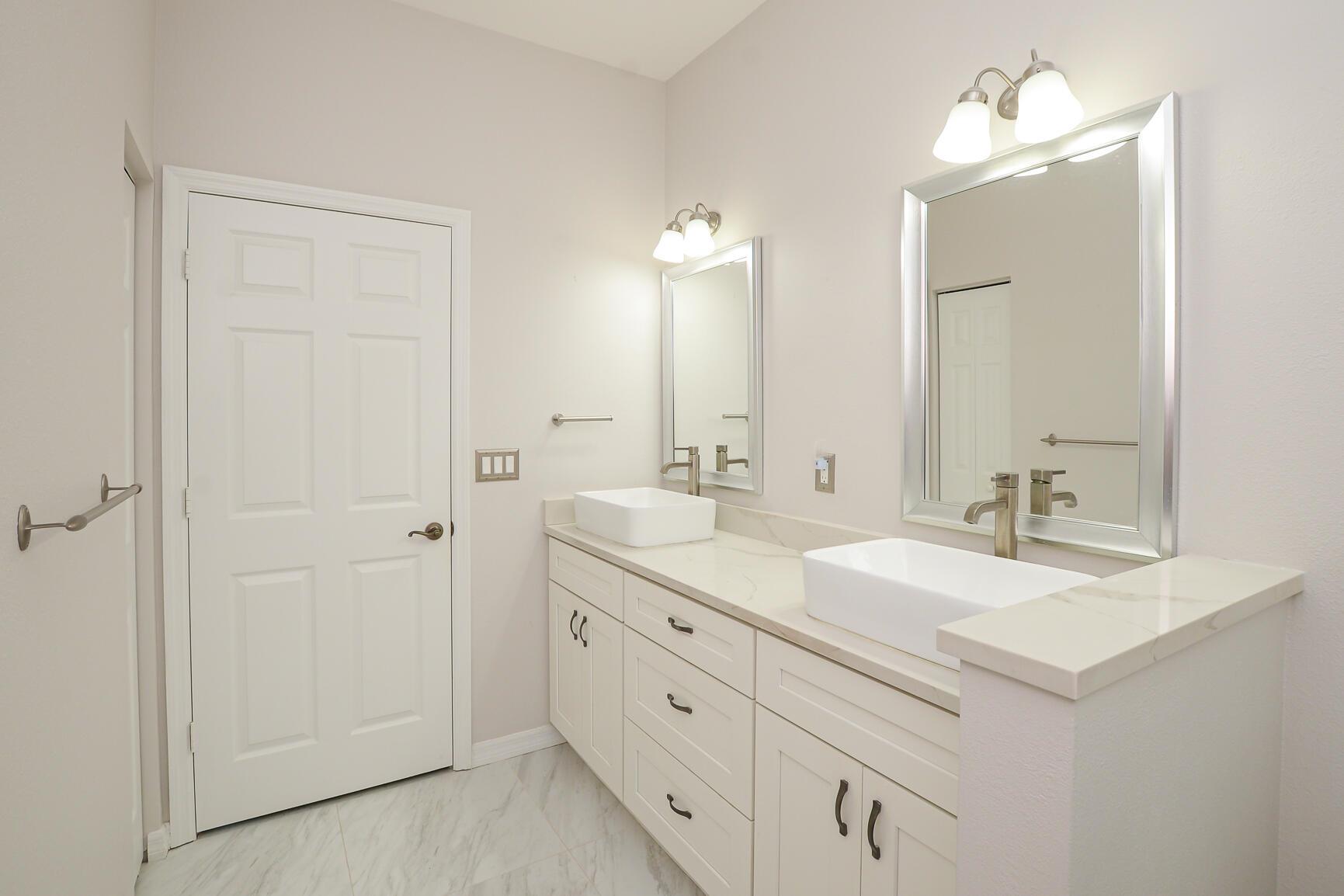 LAKE FOREST AT ST LUCIE W - Residential