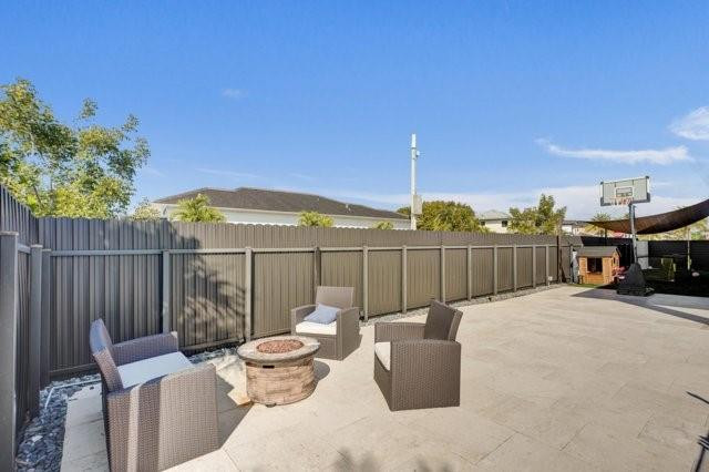 Century Gdns/Curby - Residential