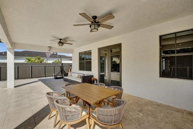 Century Gdns/Curby - Residential