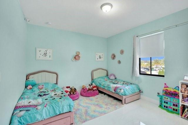 Century Gdns/Curby - Residential