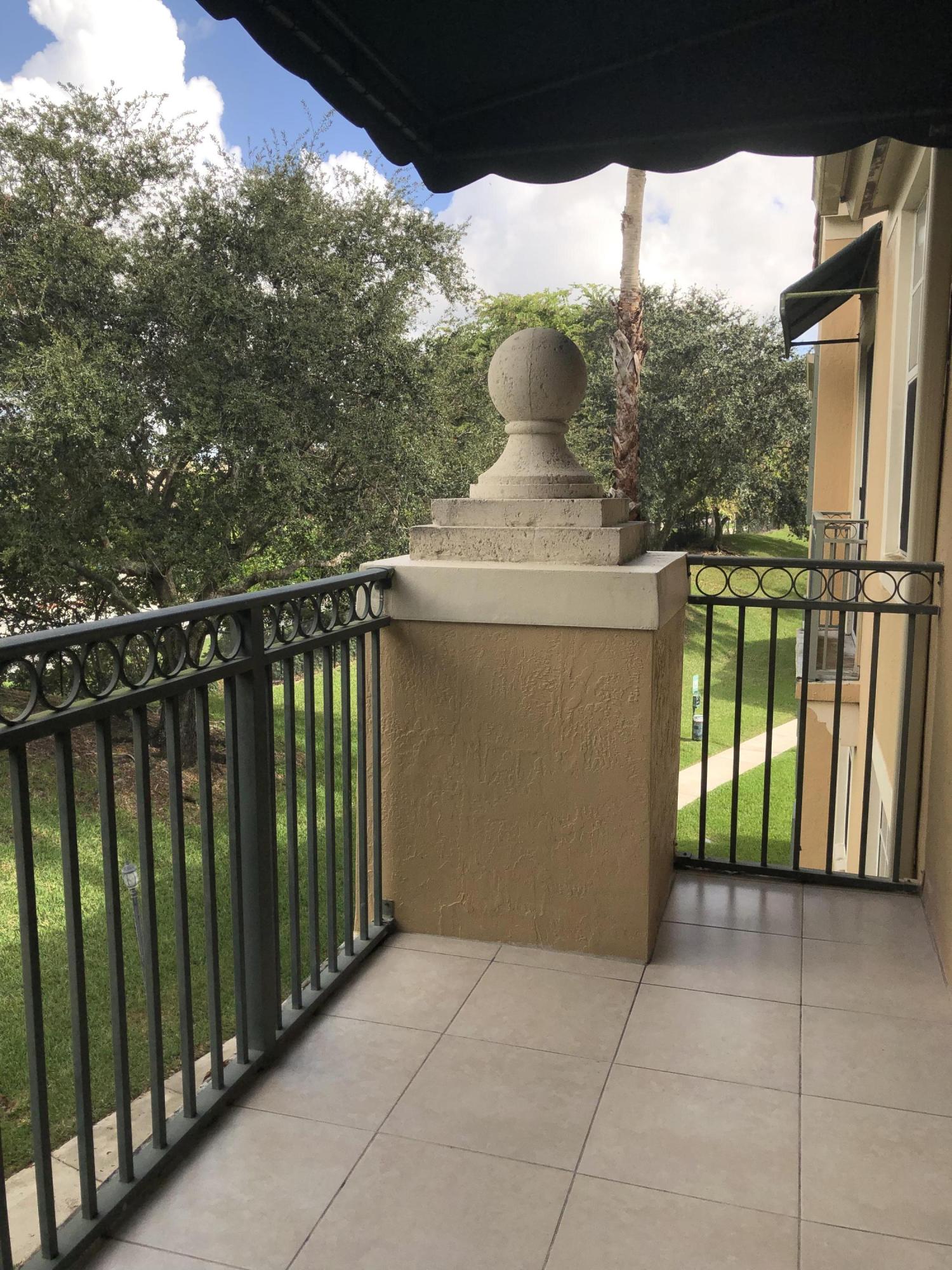 ST ANDREWS AT POLO CLUB CONDO - Residential Lease