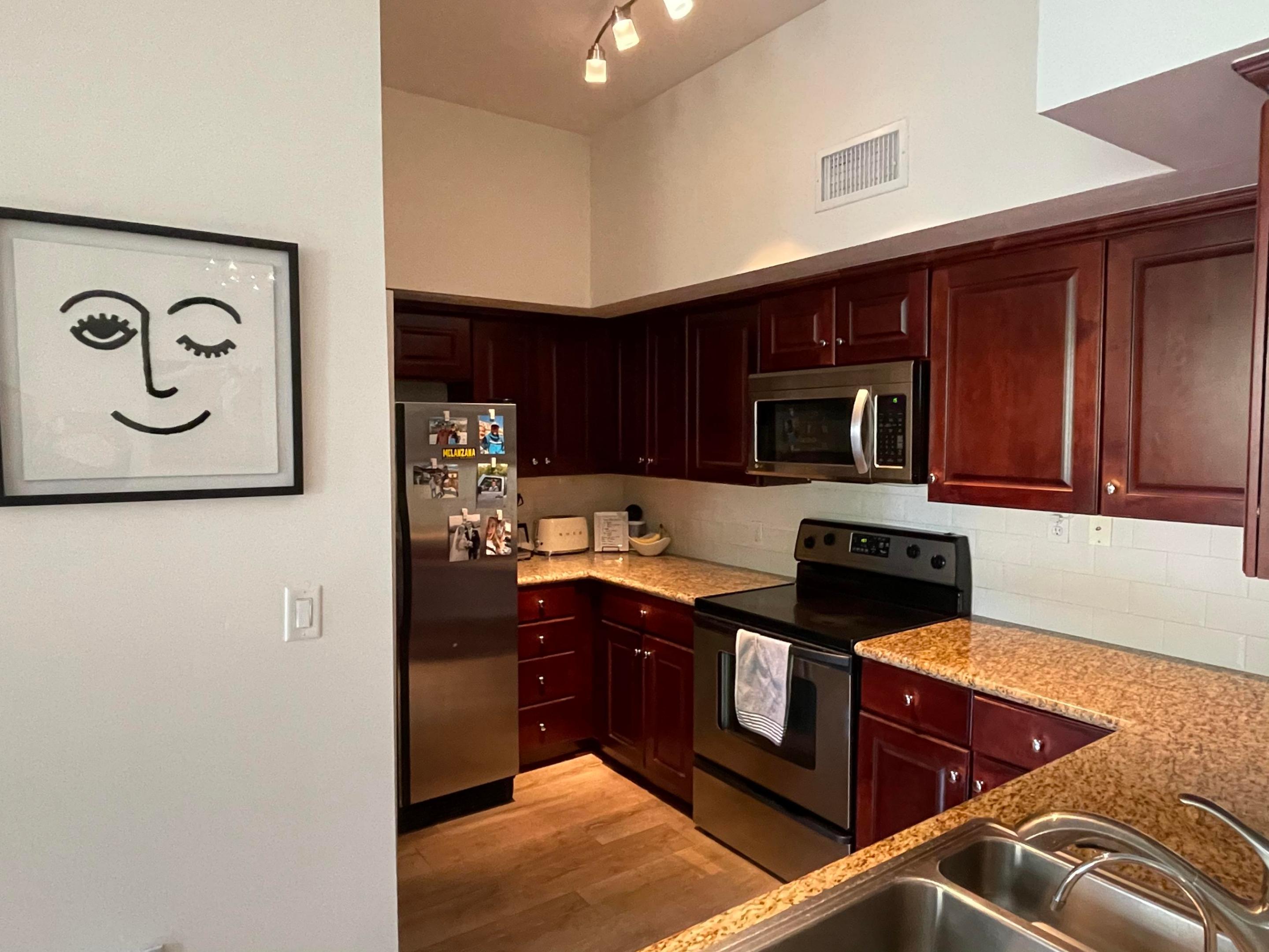 ST ANDREWS AT POLO CLUB CONDO - Residential Lease