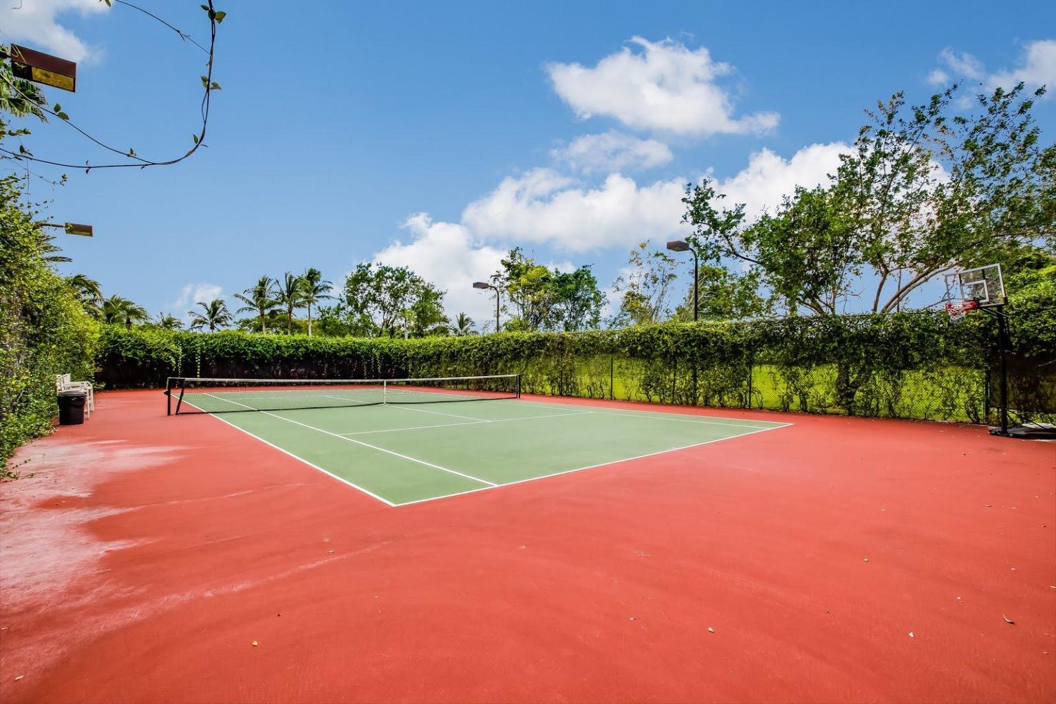 ST ANDREWS AT POLO CLUB CONDO - Residential Lease