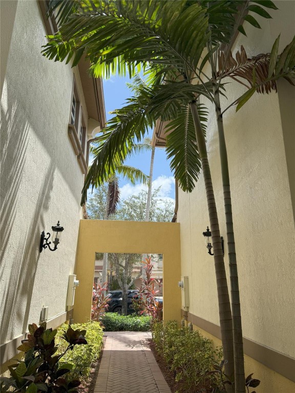 HERON BAY - Residential