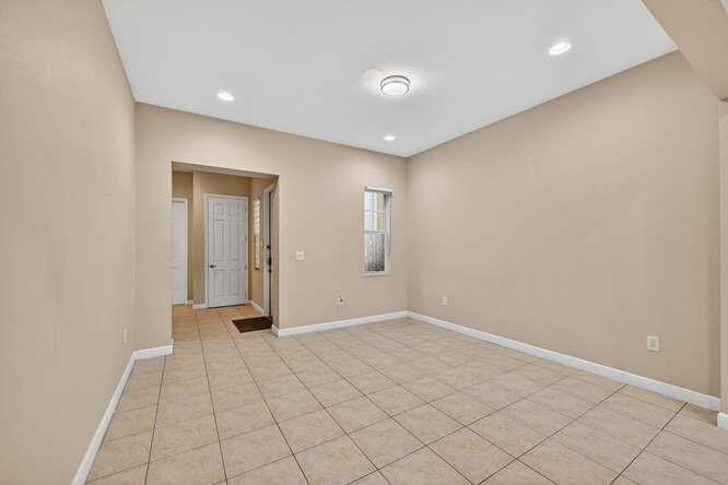 HERON BAY - Residential