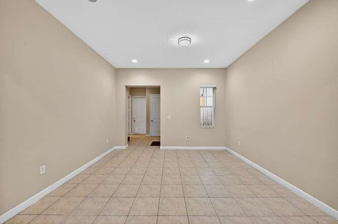 HERON BAY - Residential