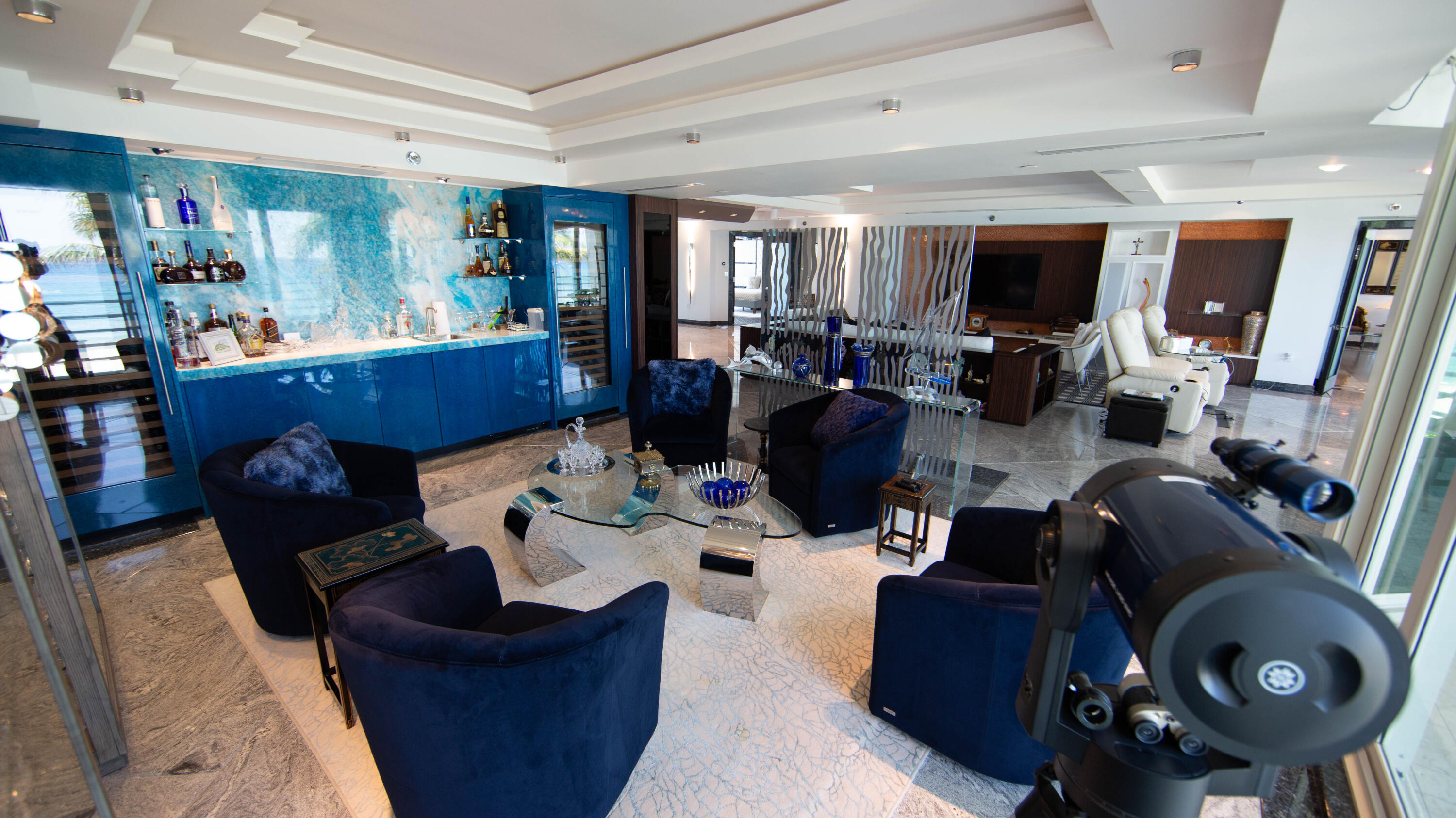 PRESIDENTIAL PLACE CONDO - Residential