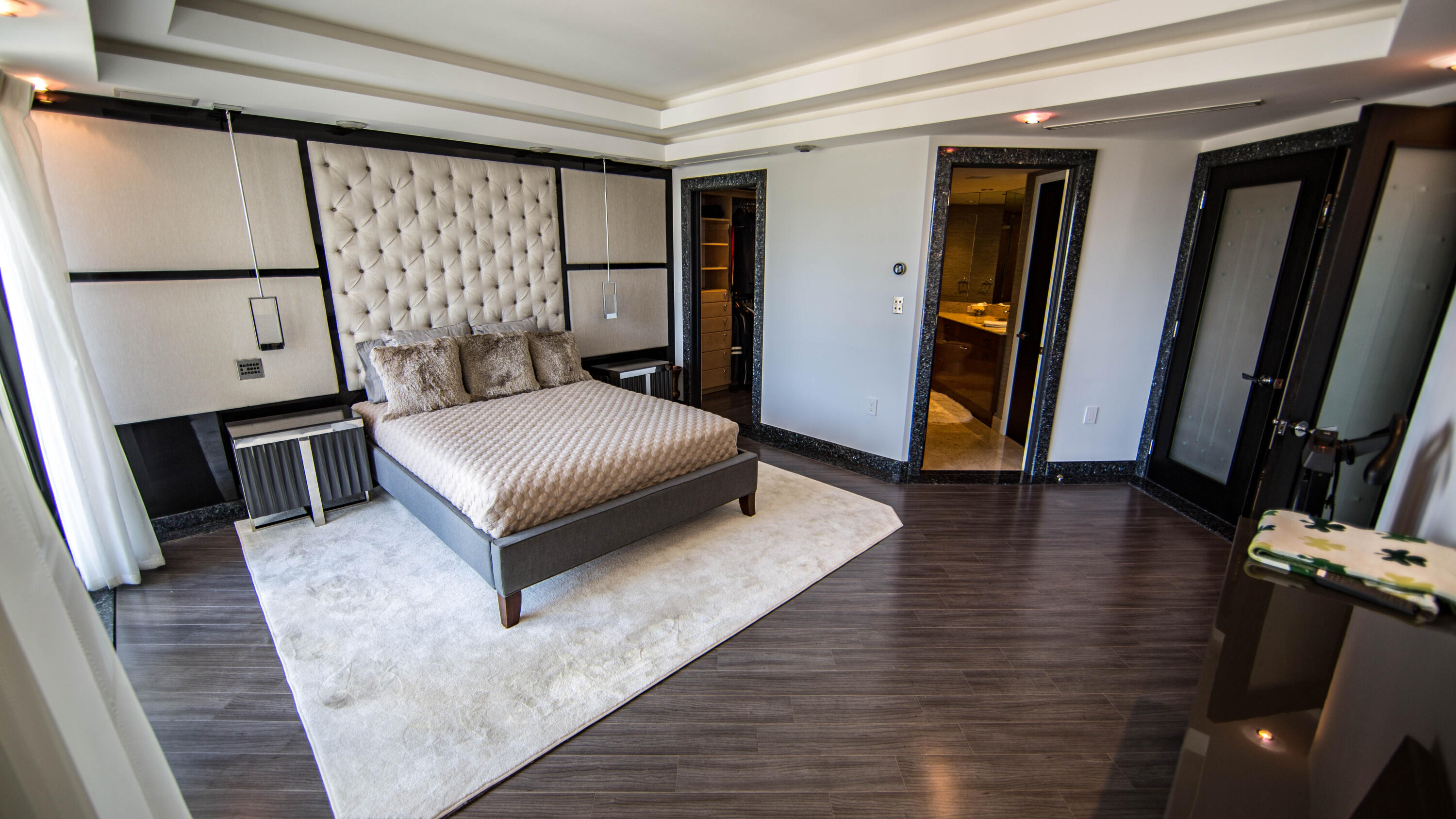 PRESIDENTIAL PLACE CONDO - Residential