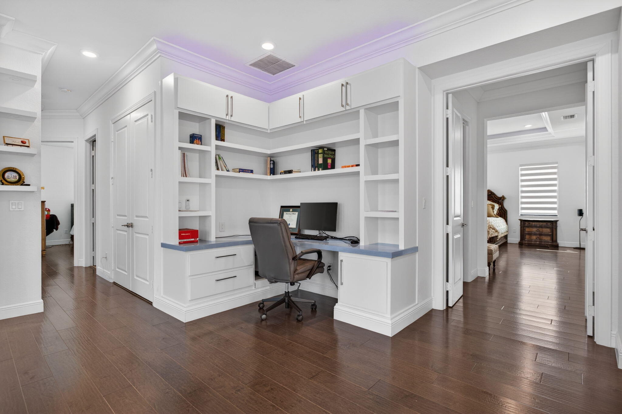 Parkland Bay 183-49 B - Residential