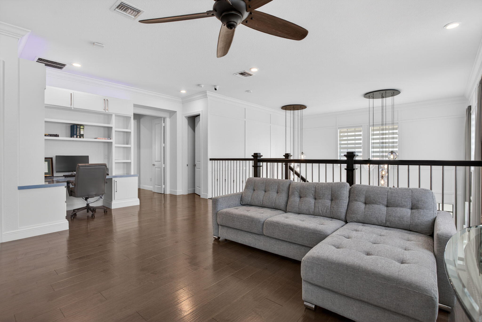 Parkland Bay 183-49 B - Residential