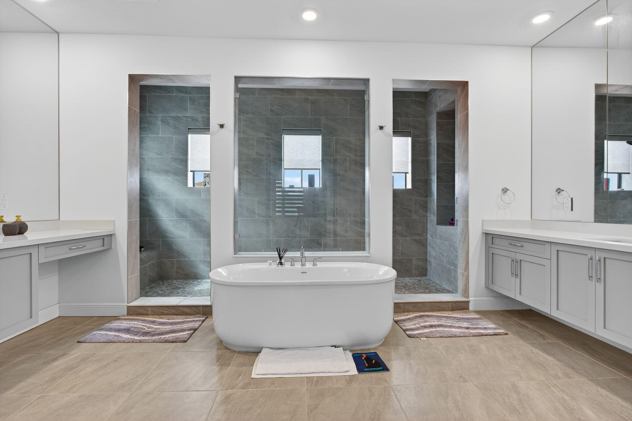 Parkland Bay 183-49 B - Residential