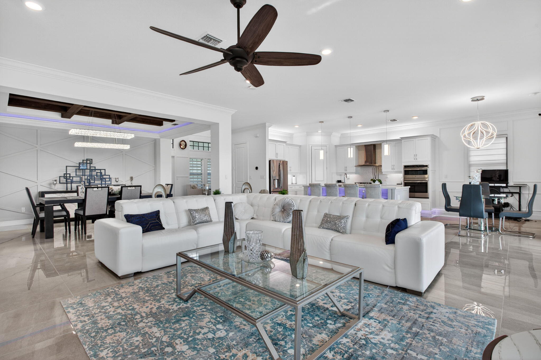 Parkland Bay 183-49 B - Residential