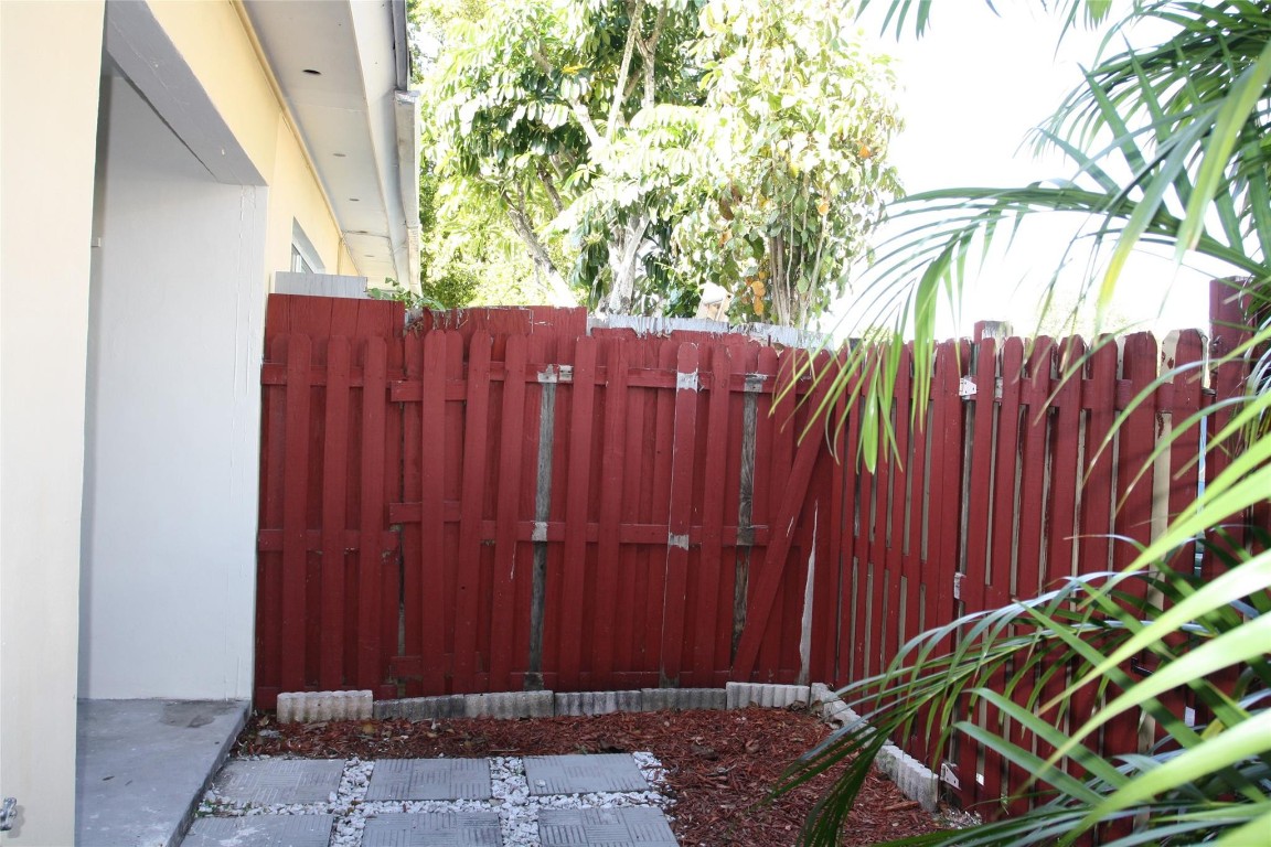 Georgetown Condominium - Residential Income