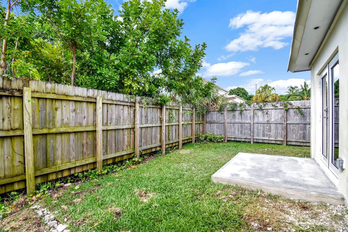 Georgetown Condominium - Residential Income