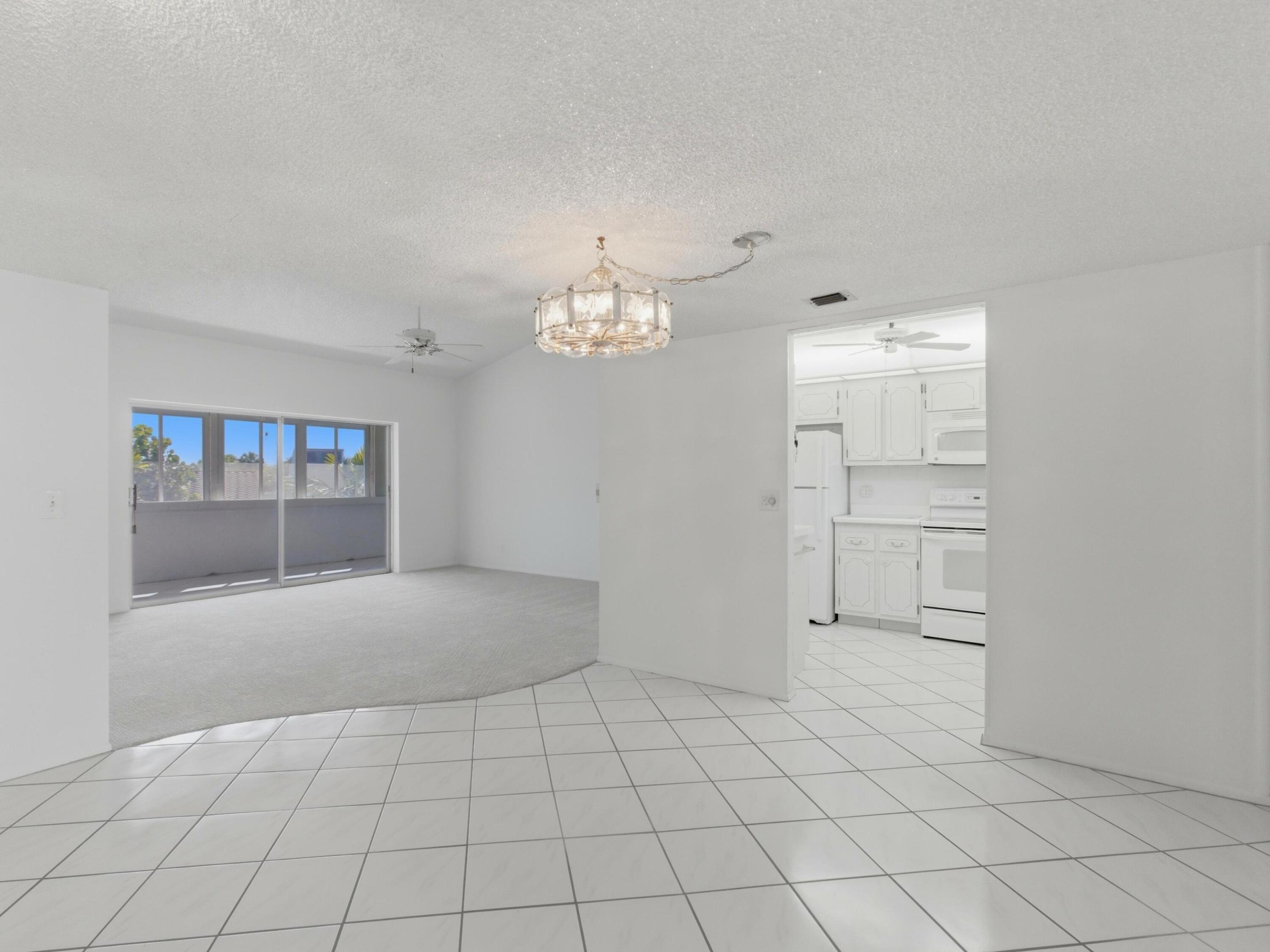 BOUNDBROOK CONDO S - Residential