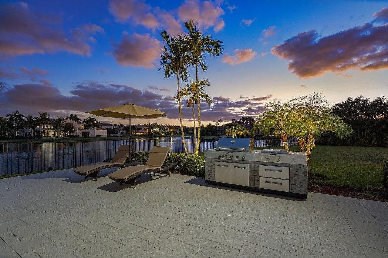 Oaks At Boca Raton - Residential Lease