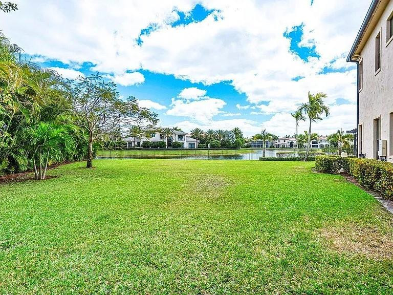 Oaks At Boca Raton - Residential Lease